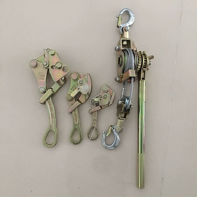 3tonov&aacute; nap&iacute;nacia račňa