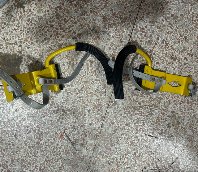 स्टील पोल कंक्रीट पोल के लिए सुरक्षा विद्युत उपकरण क्लाइंबिंग आयरन